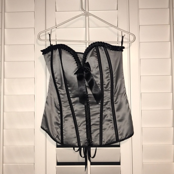 black and gray corset - Picture 1 of 5